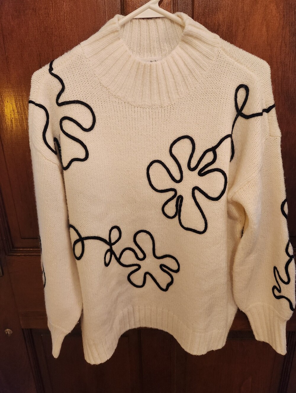 Tyler Boe White with Black Floral Appliqué Knit Sweater